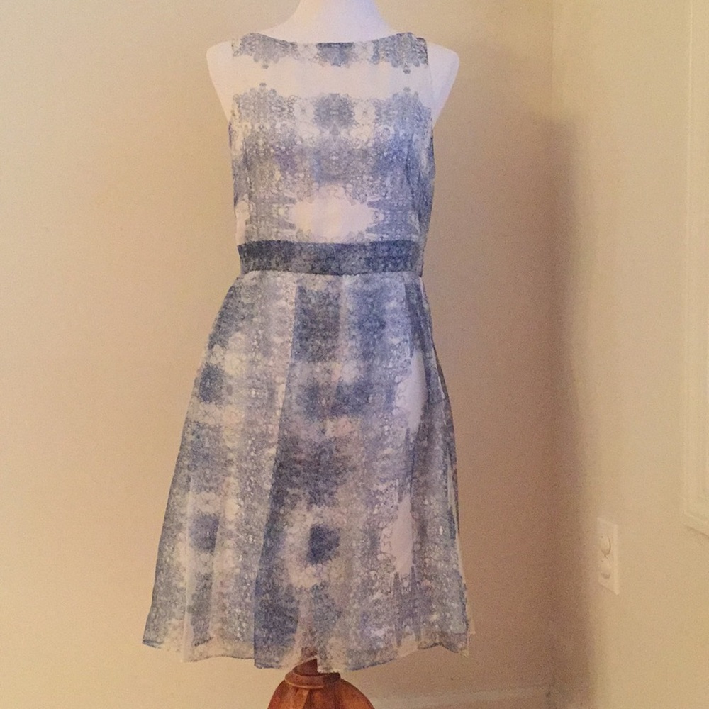 Brand new Leon Max Ivory and blue scribble dress